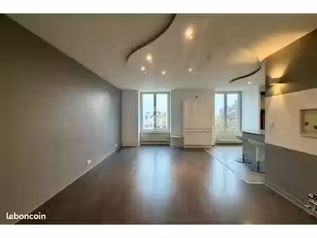 appartement 3 pièces 90 m²