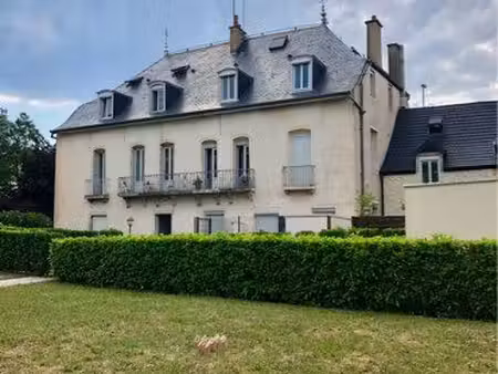 t2 meublé en duplex