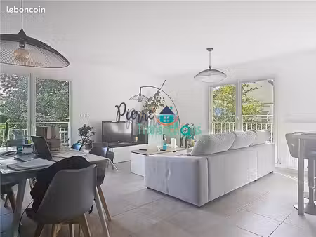 appartement 4 pièces 97 m²