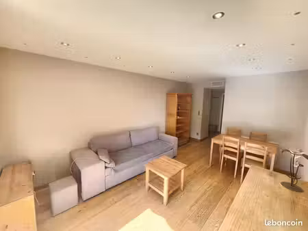 appartement 3 pièces 60 m²