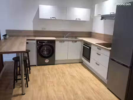 t5 de 103 m² – centre-ville – 2 chambres  cave