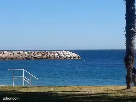 toulon mourillon t3 avec cuisine équipée et balcon près des plages