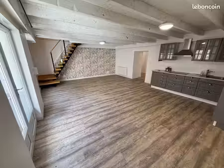à louer maison 3 chambres - centre st joachim
