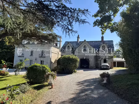 hôtel particulier à vendre dans le quartier grammont