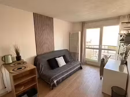 location meublée appartement 1 pièce 18 m² à marseille 5ème (13005)  650 €