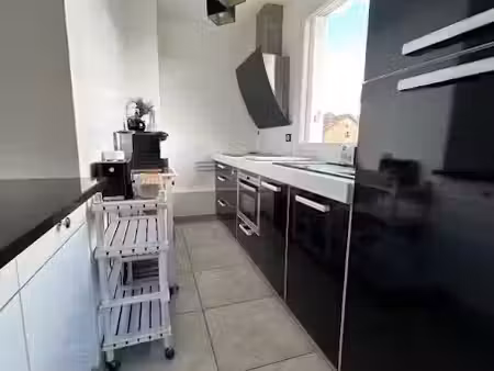 location meublée appartement 1 pièce 28 m² à saint-prix (95390)  660 €
