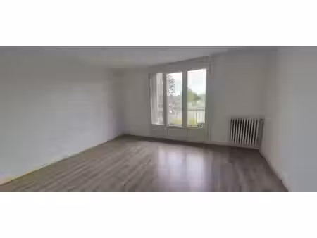 location appartement 3 pièces 64.24 m² à montauban (82000)  620 €