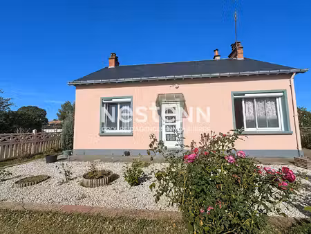 vente charmante maison de 65 m² avec deux chambres  garage  jardin à aubigné-racan (72800)
