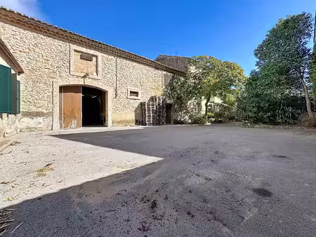 luc-sur-orbieu ? authentique corps de ferme au c?ur du village  aux multiples possibilités