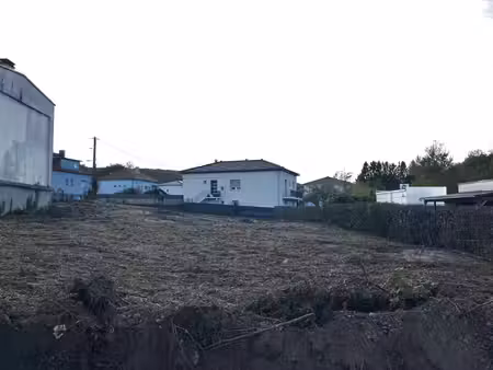 terrain plat 550 m2 avec belle façade