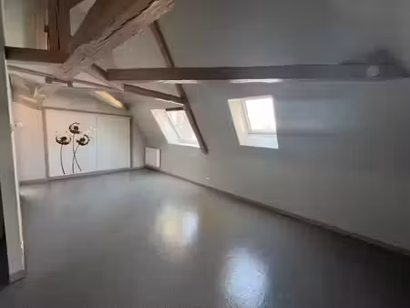 location appartement 1 pièce 27 m² à saint-yrieix-la-perche (87500)  350 €