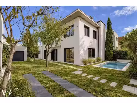 maison de luxe à vendre dans le quartier pont des demoiselles-montaudran-la terrasse
