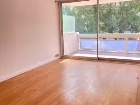 location appartement 1 pièce 32.4 m² à massy (91300)  819 €