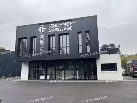 vente bureaux saint gilles 35590 294m²