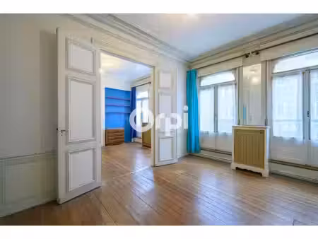 appartement t2 hyper centre avec balcon en centre ville de douai