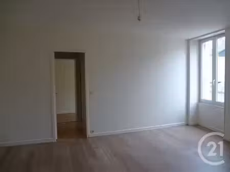 appartement t2 à louer - 2 pièces - 50 76 m2 - issoudun - 36 - centre