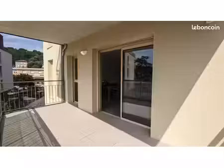 appartement 3 pièces 55 m²