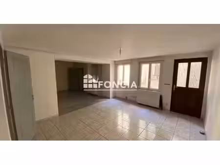triplex à louer