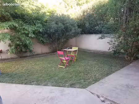 appt t3 : 60 m2 sur fourques quartier très calme