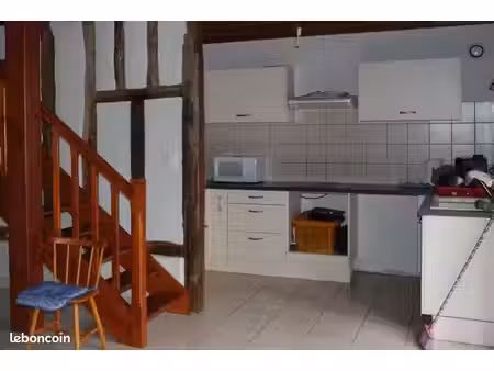 location appartement t4 centre village