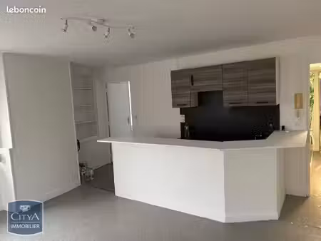 appartement 3 pièces 56 m²