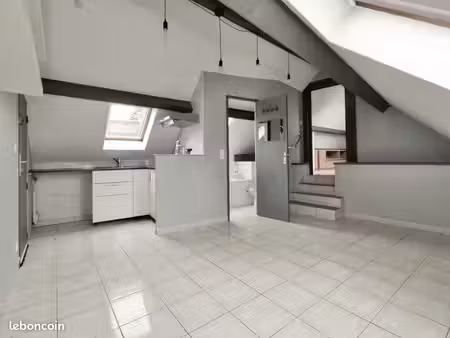 appartement 1 pièce 18 m²