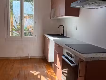 t3 meublé 54 m²