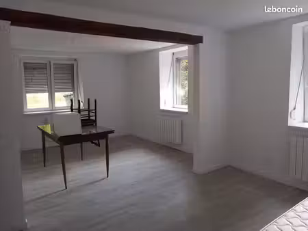 appartement 4 pièces 77 m²