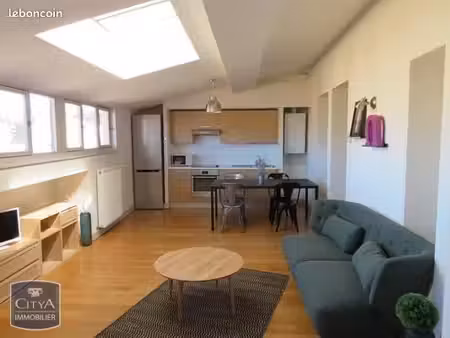 appartement 3 pièces 63 m²