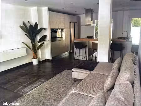 maison 13015