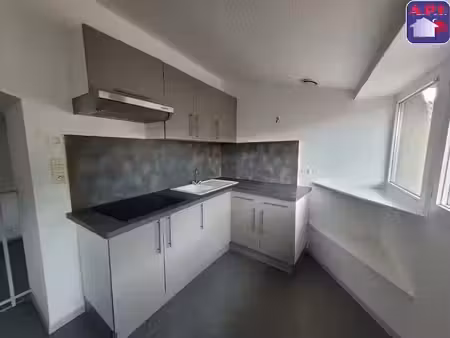 location duplex 2 pièces 51 m² à foix (09000)  440 €