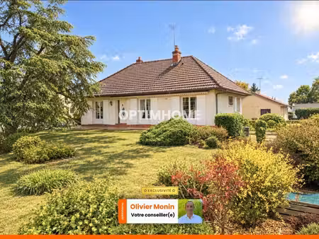 au cœur de domois  maison de caractère et terrain clos et arboré