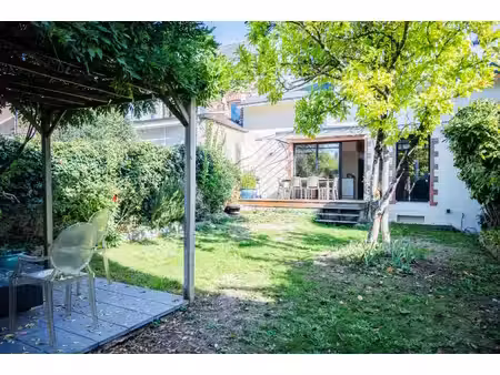 nantes — maison rénovée 6 pièces  4 chambres  jardin clos sans vis-à-vis