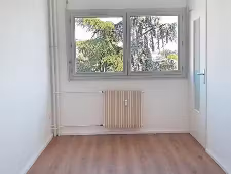 appartement 3 pièces 76 m²