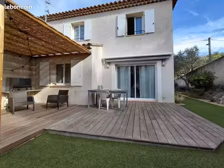 maison t4 92m²