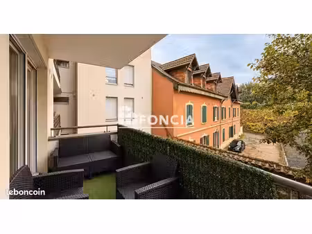 à vendre – appartement 3 pièces avec balcon et garage – villefranche-sur-saône