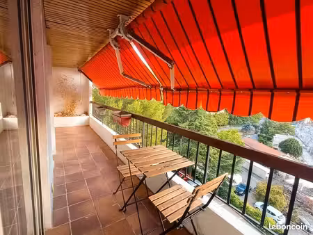 appartement 70m2 traversant lumineux