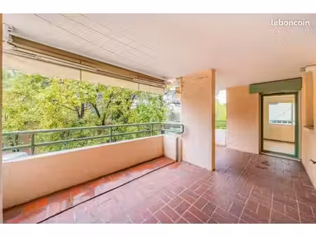 appartement 4 pièces 92 m²