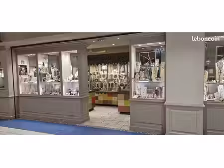 local commercial 96 m² marseille 13ème
