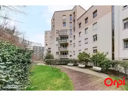 appartement 4 pièces 74 m²