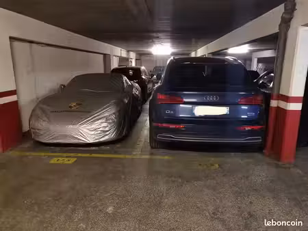 vends double parking côte à côte - paris 11 (rue saint-maur entre les métros goncourt et b