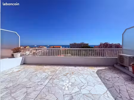 cros-de-cagnes – 2 pièces avec terrasse plein sud et vue mer panoramique
