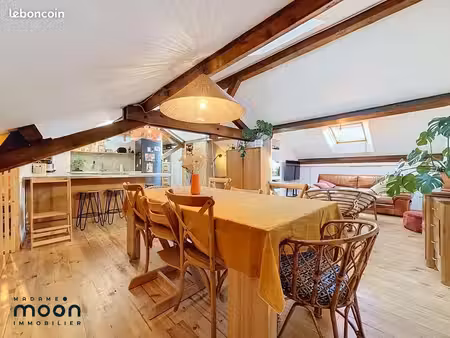 appartement 3 pièces 141 m²