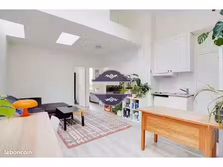 appartement 4 pièces 49 m²