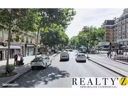 local commercial 92 m²