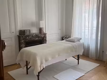location - cabinet entier 23m2 - lyon 6ème foch
