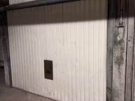 parking à louer