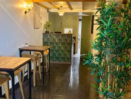 à saisir – restaurant clé en main  entièrement rénové – charpennes