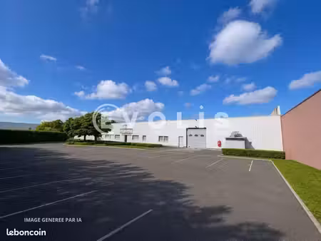 local d'activité 1 200 m²