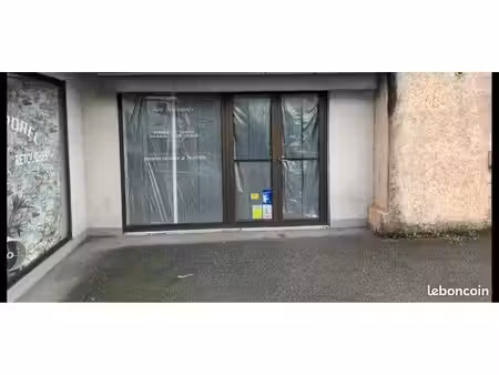 murs commerciaux